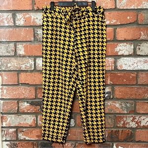 Belated Chevron Print Pants Black and Yellow Size Large